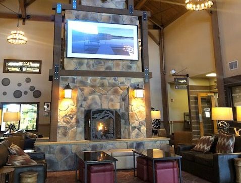 8 Tips for Saving Money on Your Family Vacation at Timber Ridge Lodge & Waterpark